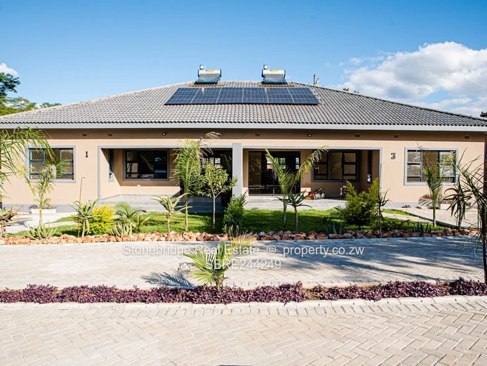 Luxurious 3 Bedroomed Townhouses in Hillside to Rent