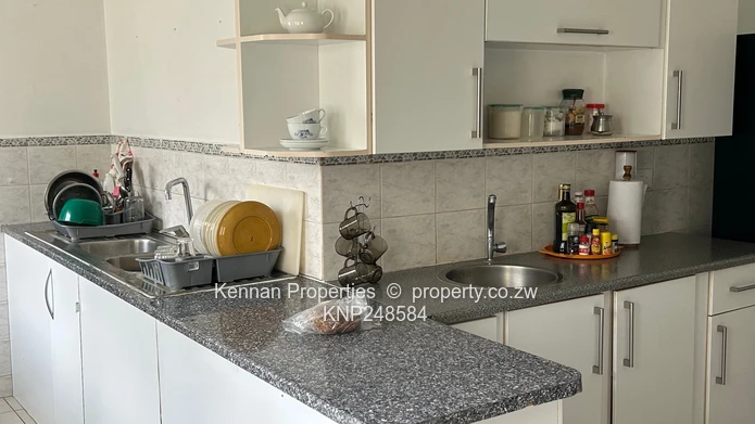 Prestigious Borrowdale Rental – Space, Comfort & Timeless Charm