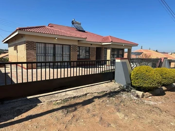 3 Bedroom Townhouse Complex