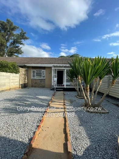 Chadcombe Flat To Let  (Sole Mandate)