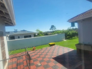 7 Bedroom House