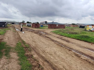 Stands & Residential Land