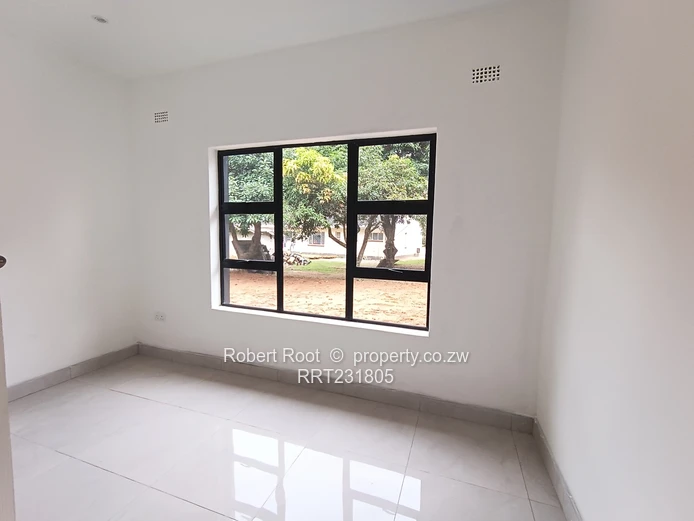 3 bed family cottage in Greendale 