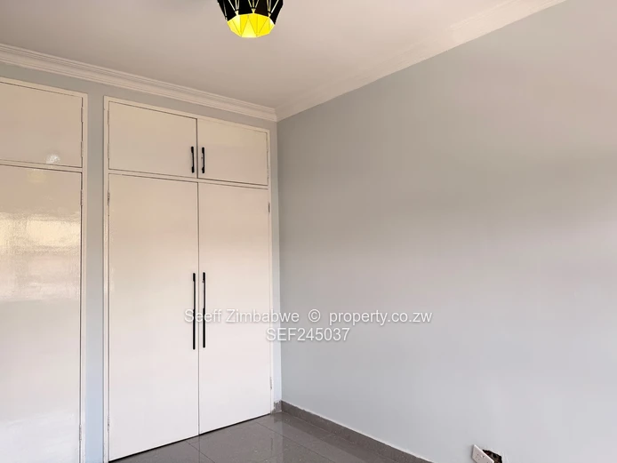 Recently renovated Exquisite 2-Bedroom Duplex 