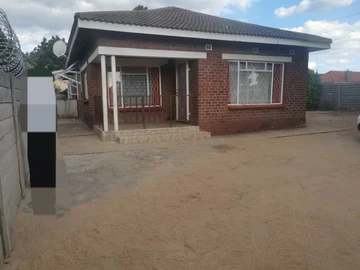 House for sale in ruwa 