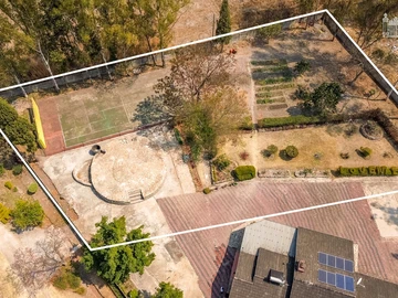 Stands & Residential Land