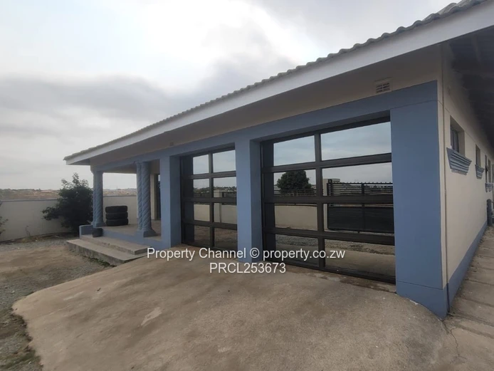 Chipukutu (Zimre) Modern House For Sale