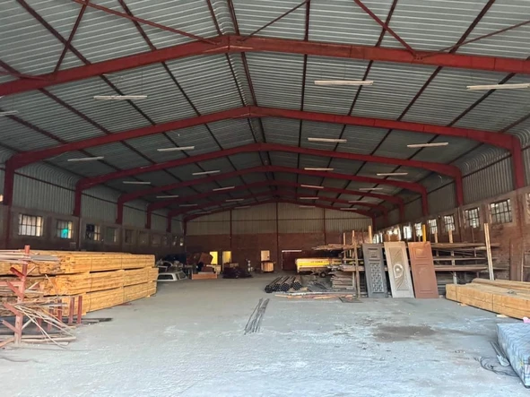 Warehouse & Factory