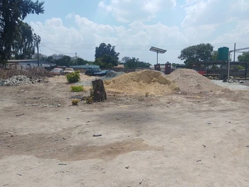 Commercial & Industrial Land