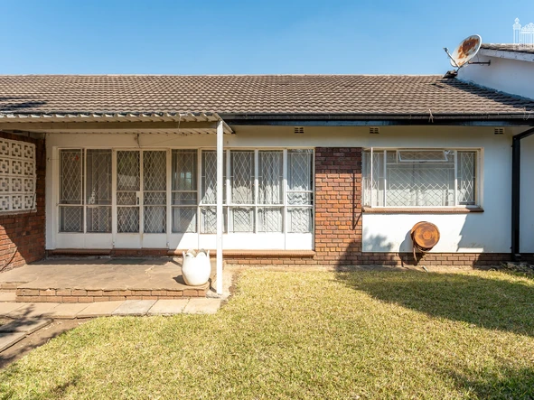 2 Bedroom Garden Flat