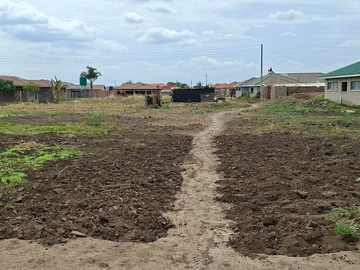 Stands & Residential Land