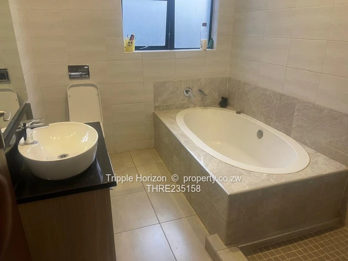 Great deal in Borrowdale Sam levy area (Sole Mandate)