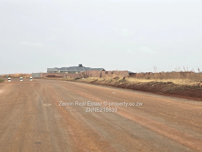 560sqm stand in Nyeredzi Ridge for 50k..fully serviced