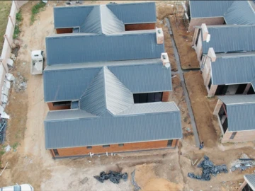 4 Unit Townhouse Complex