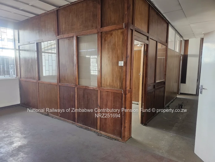 Bulawayo Central CBD Open/Office Space (Nineth in between J Moyo & J. Nkomo)