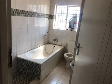 3 Bedroom Garden Flat