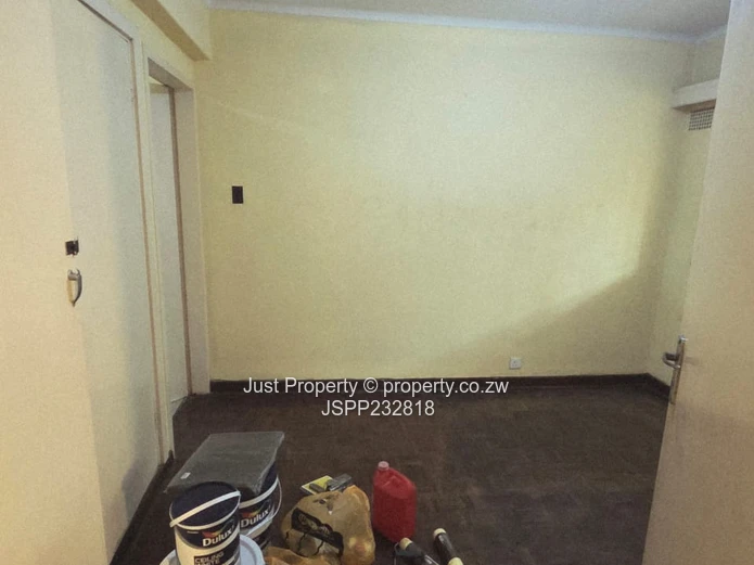 Ground-Floor 100m² Office w/ Fitted Kitchen — Avenues CBD