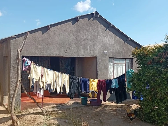 5 Bedroom House