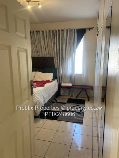 Harare Avenues- Neat 1 bed flat to rent