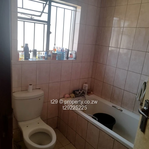 Gletwin Park stand with 3beds cottage Stands For sale