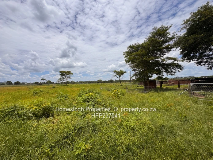 Kintyre Estate Agro Residential Property for Sale (Bulawayo Road) (Sole Mandate)