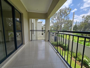 3 Bedroom Flat & Apartment