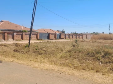 Stands & Residential Land