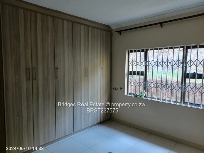 Strategic Frontage (Sole Mandate)