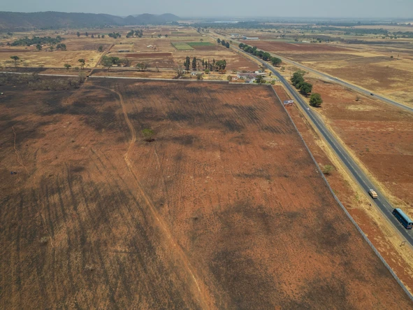 Commercial & Industrial Land