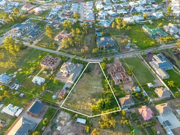 Stands & Residential Land