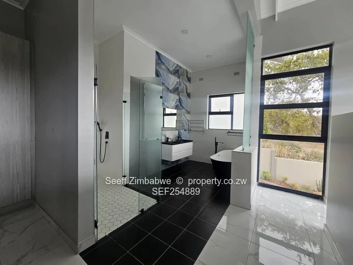 Exquisite 4-Bedroom All-Ensuite Modern Sanctuary | Glen Lorne