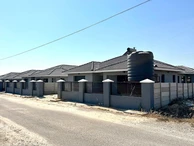 Mabvazuva newly built house up for grabs!