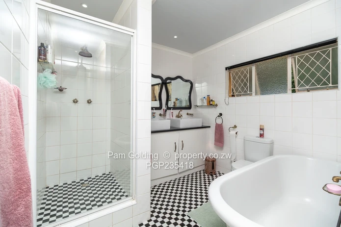 Lovely Family Home in Glen Lorne 