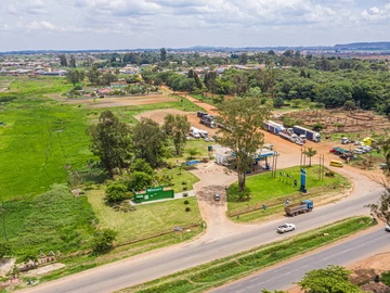 Commercial & Industrial Land