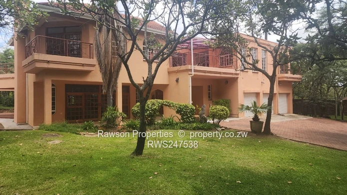 Glen-Lorne Double Storey House For Sale