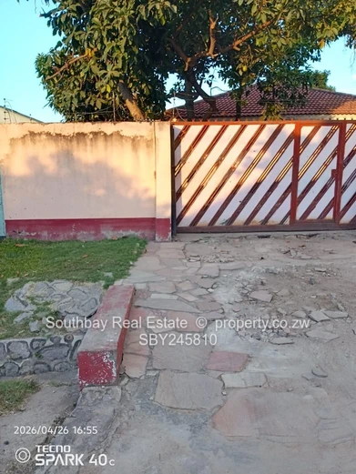 Investment ideal for those seeking a comfortable and secure living space. (Sole Mandate)