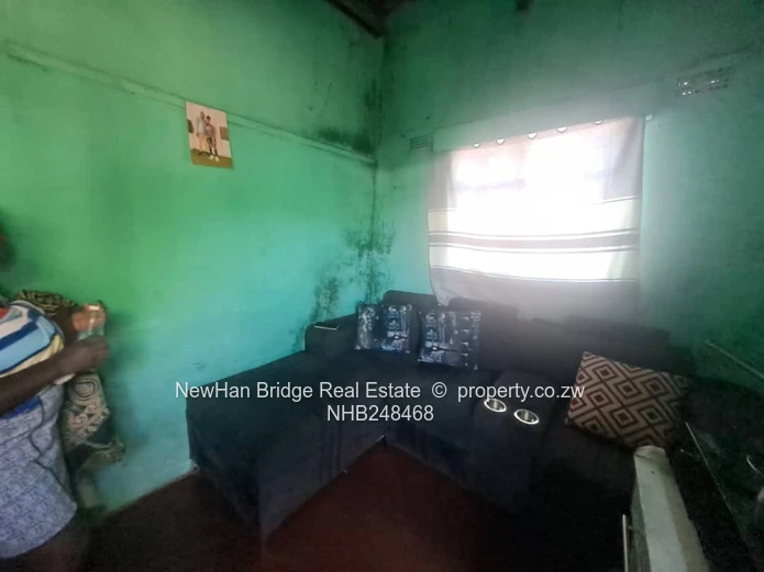 Kambuzuma Sect 2 House For Sale (Sole Mandate)
