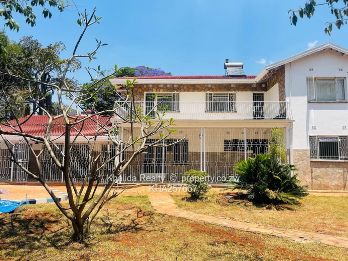 Greendale North – Double-Storey House For Sale