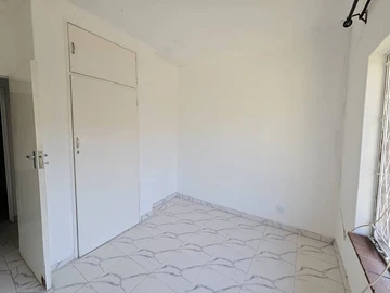 3 Bedroom Garden Flat