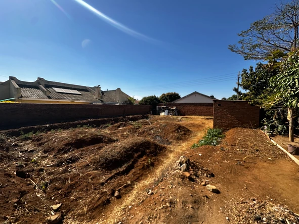 Stands & Residential Land