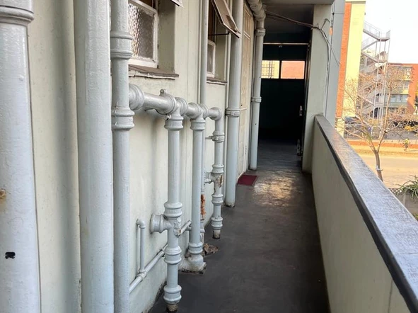 Flat & Apartment
