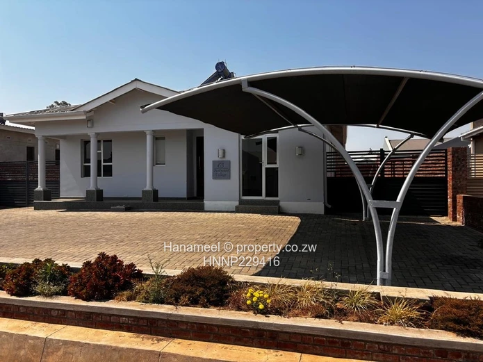 Peakwood Charming 3-Bedroom Townhouse in Greendale North, Harare**