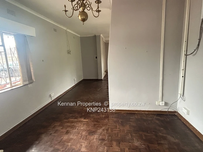 Charming 1970s-Style Home with Cottage & Excellent Extras