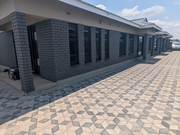 2 Bedroom Flat & Apartment