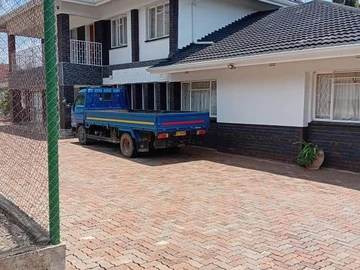 7 Bedroom House