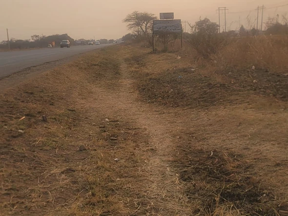 Commercial & Industrial Land