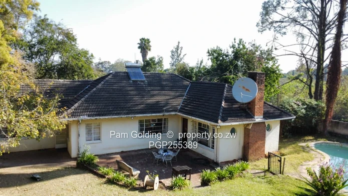 3-Bedroom Home with Cottage & Staff Quarters in Tiger's Kloof