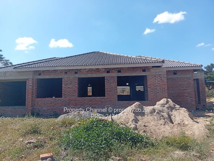 Tiled-Roof 4-Bed Brick Shell on 304 sqm, Parkview