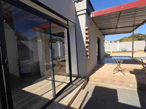 3 Unit Townhouse Complex