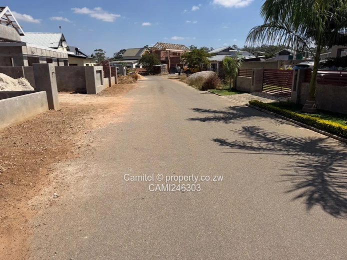 Spacious 4-Bed Arlington House w/ Borehole & Modern Kitchen
